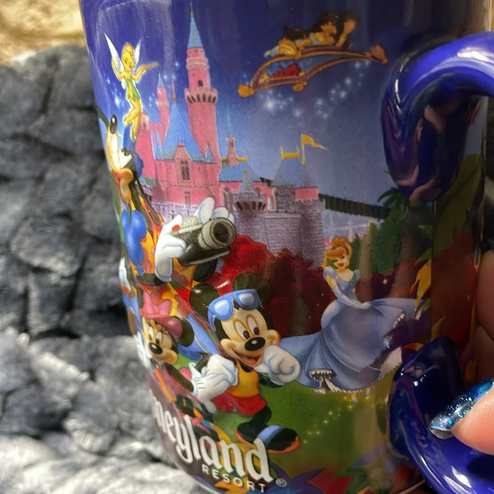 Disneyland Resort Magic Kingdom 3D Blue Mug! Collectors treasure 2013 piece NEW